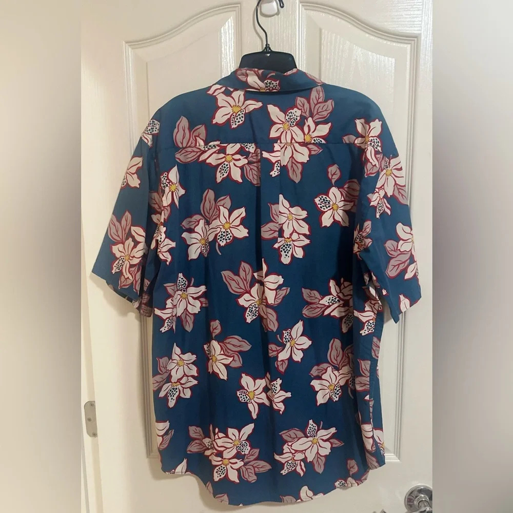 Vintage Men’s Banana Republic Floral Hawaiian Causal Blue Cotton Shirt M.‎